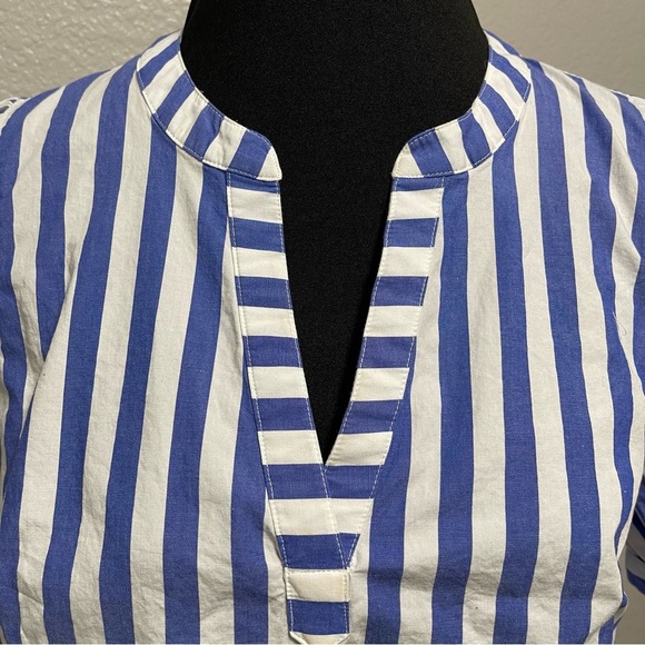 J.Crew Striped V-neck Short-Sleeve Poplin Top Size Medium - Picture 2 of 8
